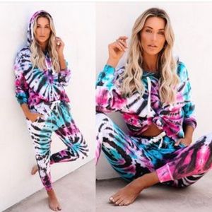 VICI - Surreal Blend Tie Dye 2 piece Set (Hoodie and Joggers) Size M